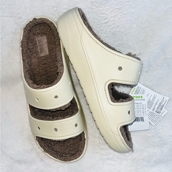 CROCS Other - CROCS Classic Cozzzy Sandals Fur Lined sz 12 NWT!